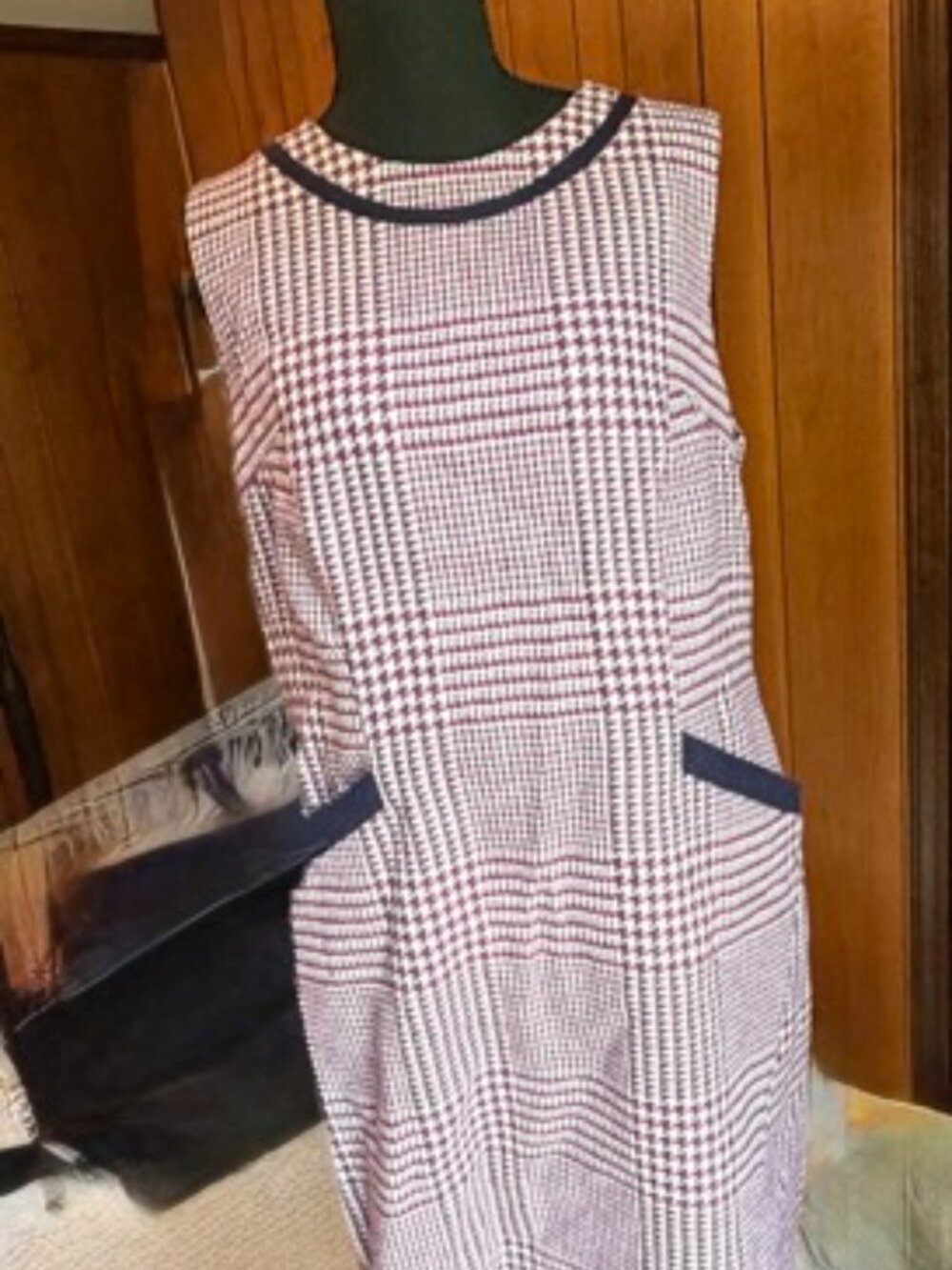 Classic Boden Houndstooth Wool Shift
